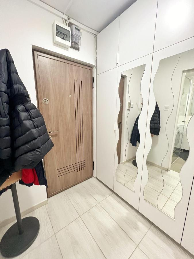 Studio 118 - A Luxury Place,10Min Walk To City Center Temesvár Kültér fotó